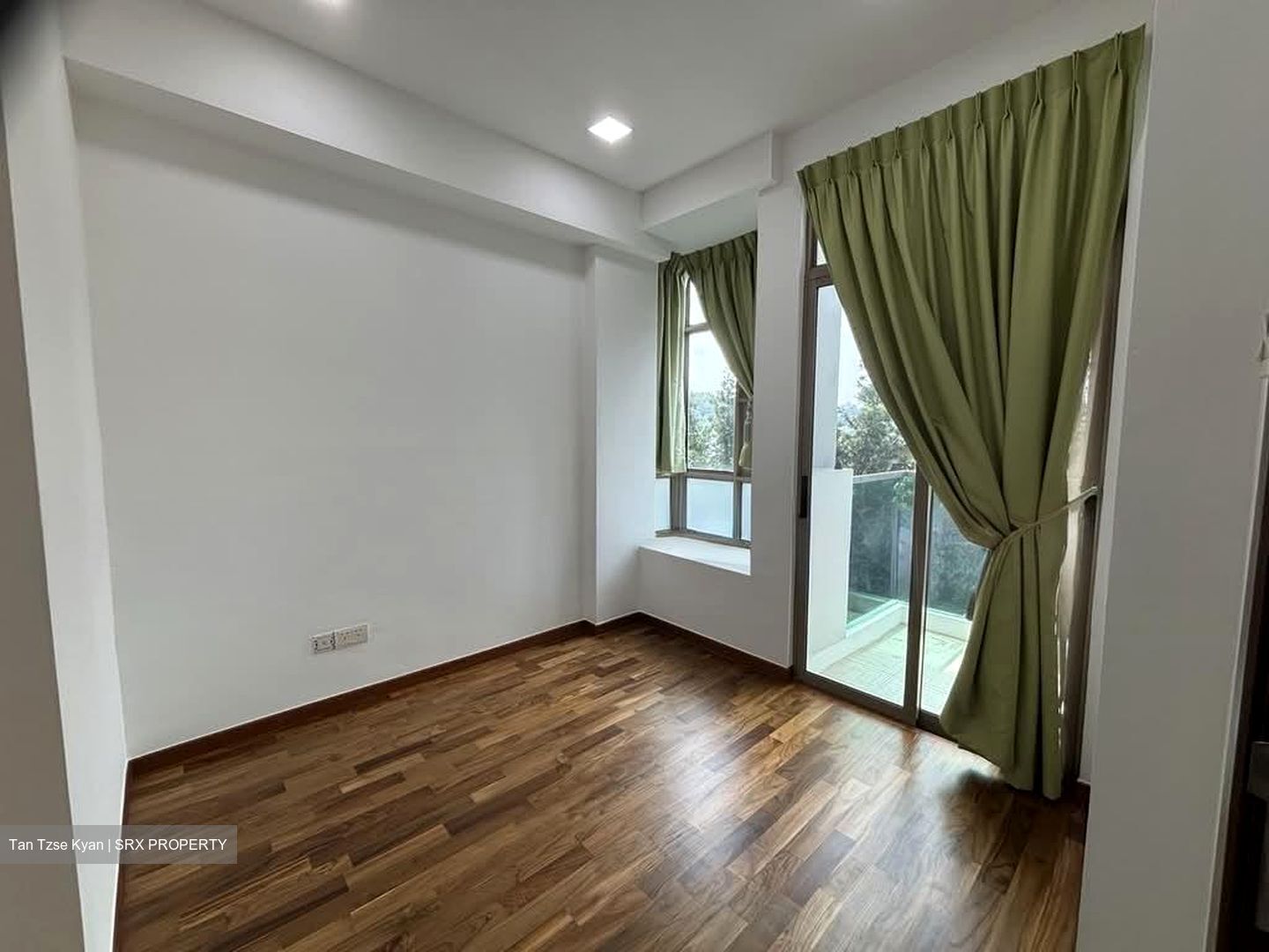 Crystal Heights (D5), Apartment #600006411